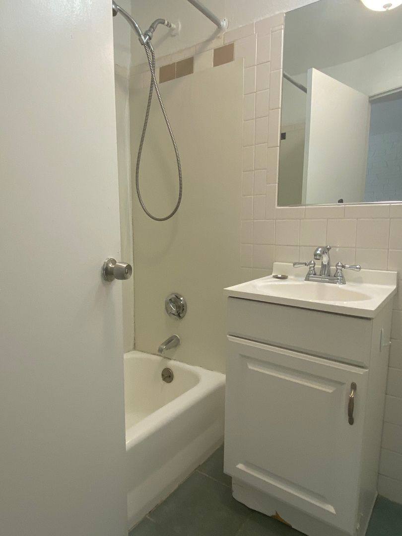 Apartment for rent at 1322 Commonwealth Ave #1, Allston, MA 02134