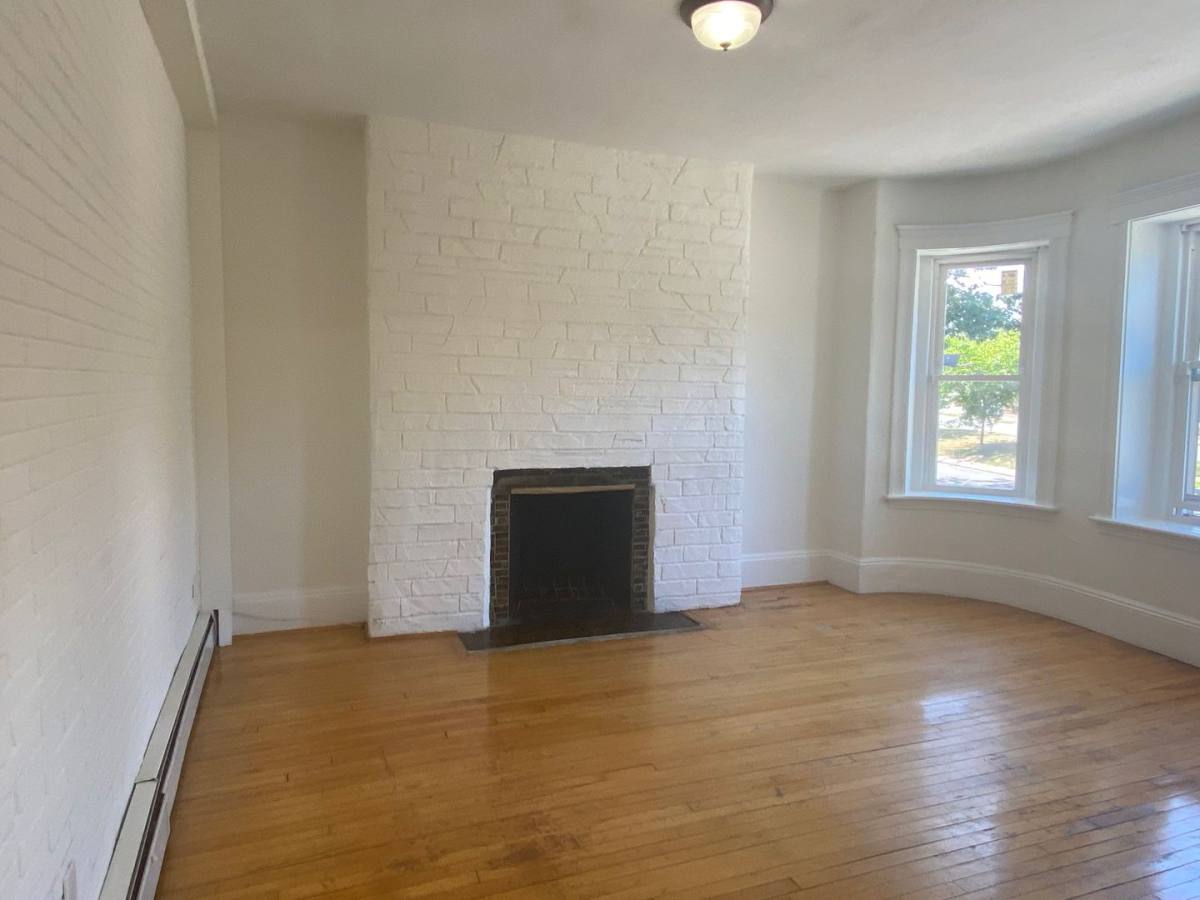Apartment for rent at 1322 Commonwealth Ave #1, Allston, MA 02134