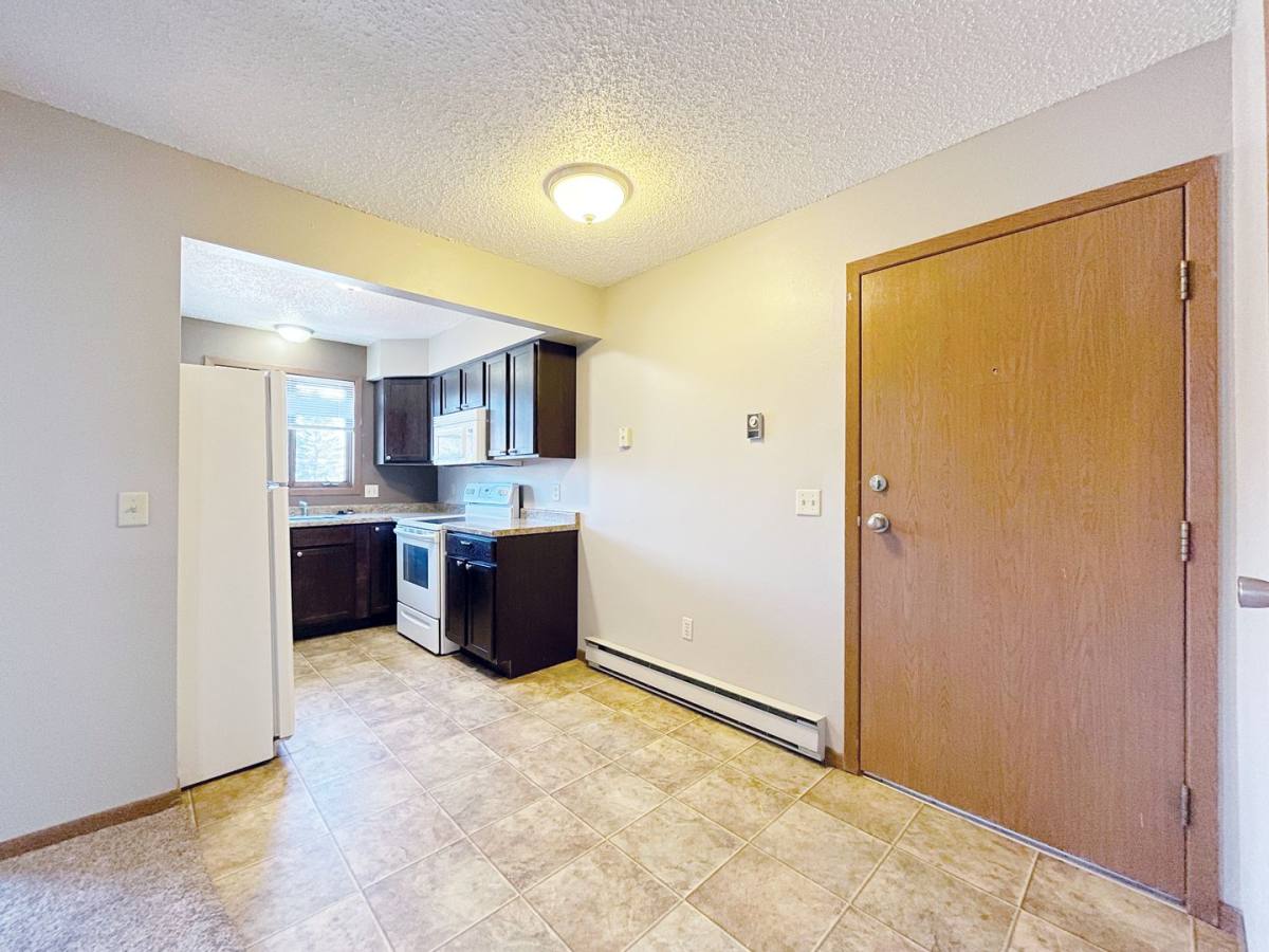 Apartment for rent at 1405 8th St NW, Minot, ND 58703