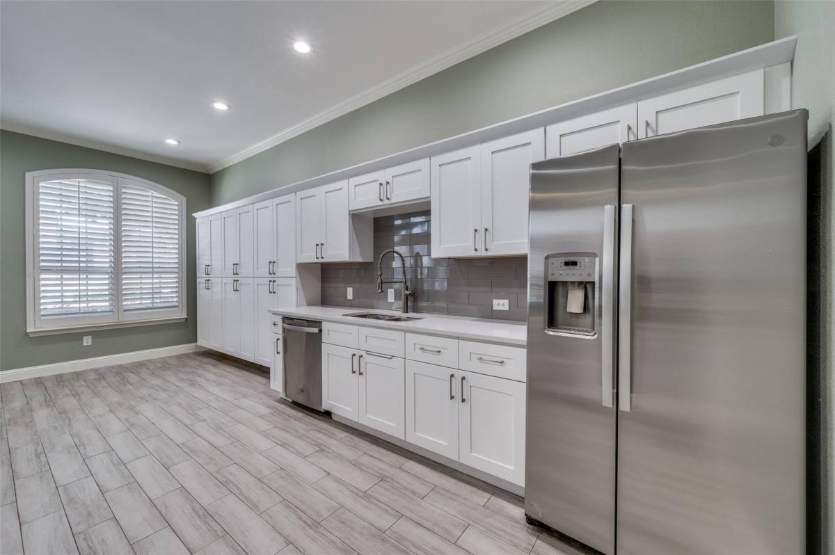 House for rent at 4068 Winsor Dr, Dallas, TX 75244