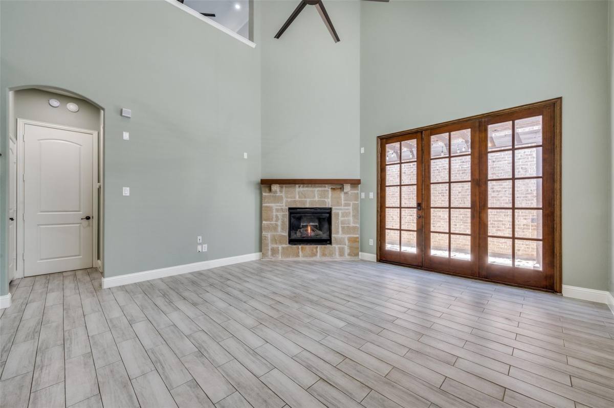 House for rent at 4068 Winsor Dr, Dallas, TX 75244