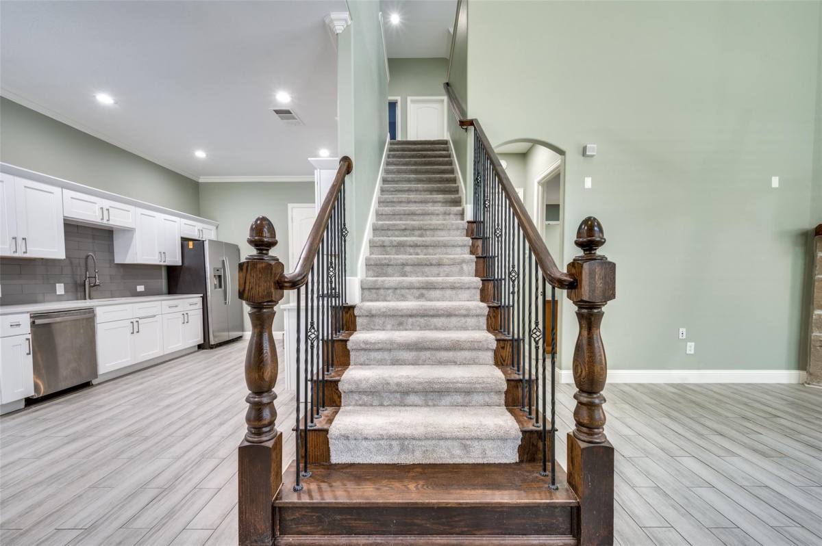 House for rent at 4068 Winsor Dr, Dallas, TX 75244
