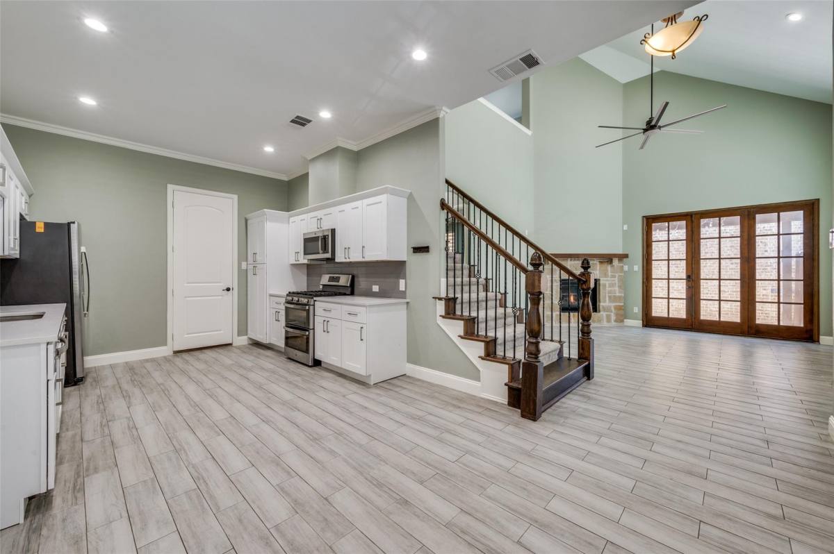 House for rent at 4068 Winsor Dr, Dallas, TX 75244