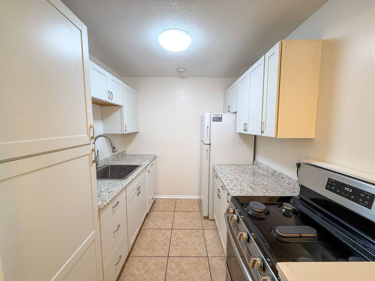 Condo for rent at 1700 SW 16th Court, Gainesville, FL 32608