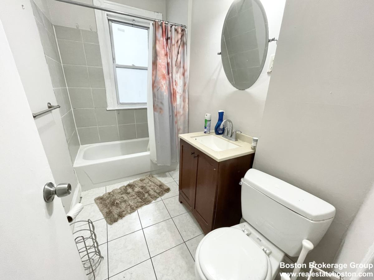 Apartment for rent at 10 Wave Ave #1, Dorchester, MA 02125