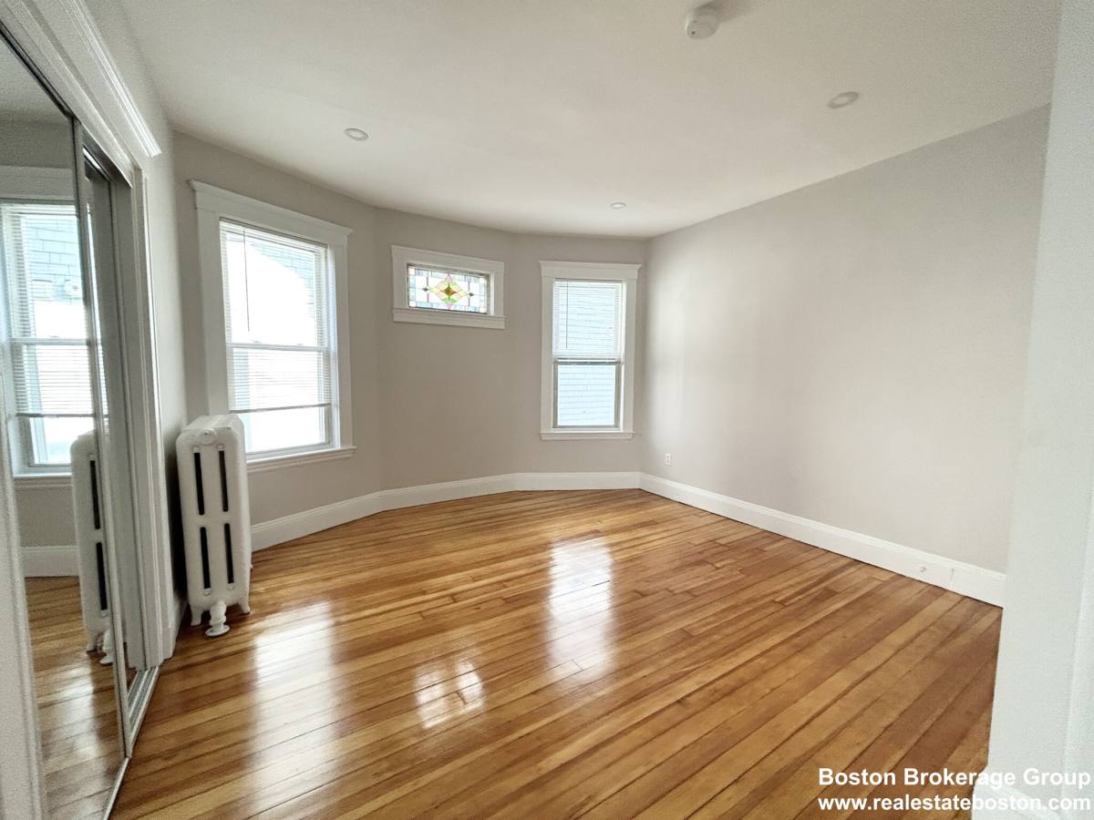Apartment for rent at 24 Willis St #2, Dorchester, MA 02125