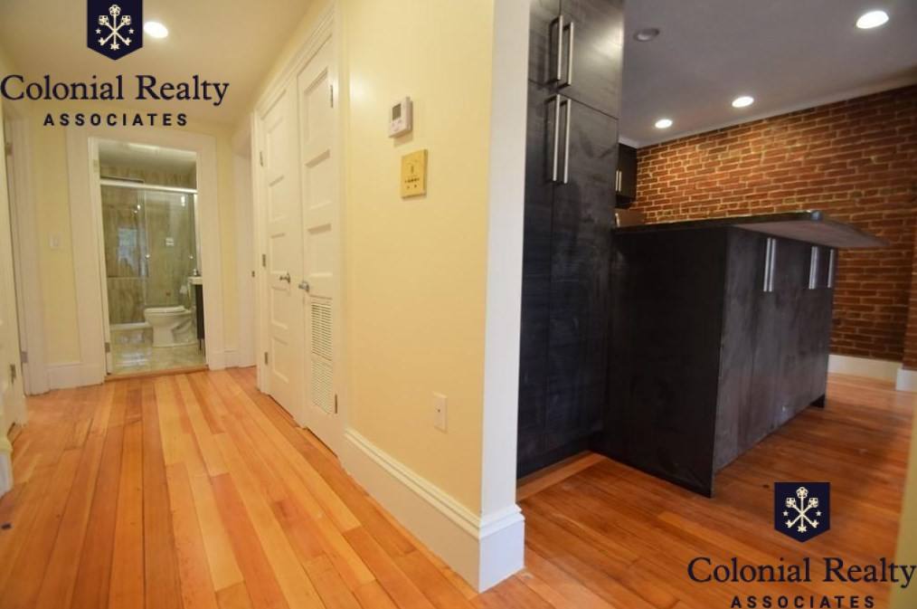 Apartment for rent at 1616 Beacon St #2, Brookline, MA 02446