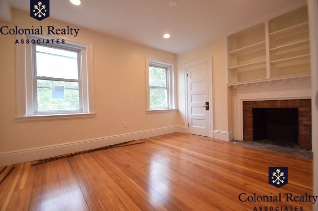 Apartment for rent at 1616 Beacon St #2, Brookline, MA 02446