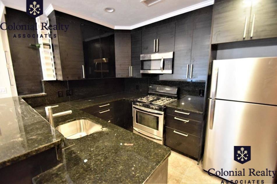 Apartment for rent at 1616 Beacon St #2, Brookline, MA 02446