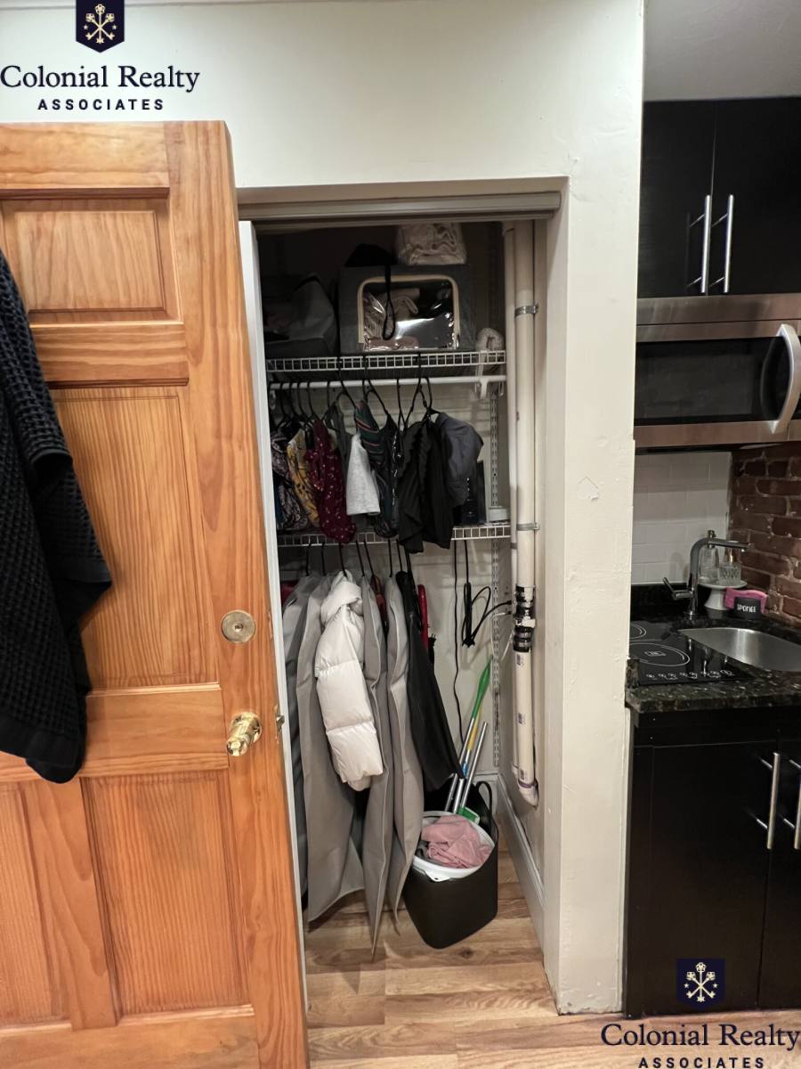 Apartment for rent at 1689 Beacon St #6, Brookline, MA 02446