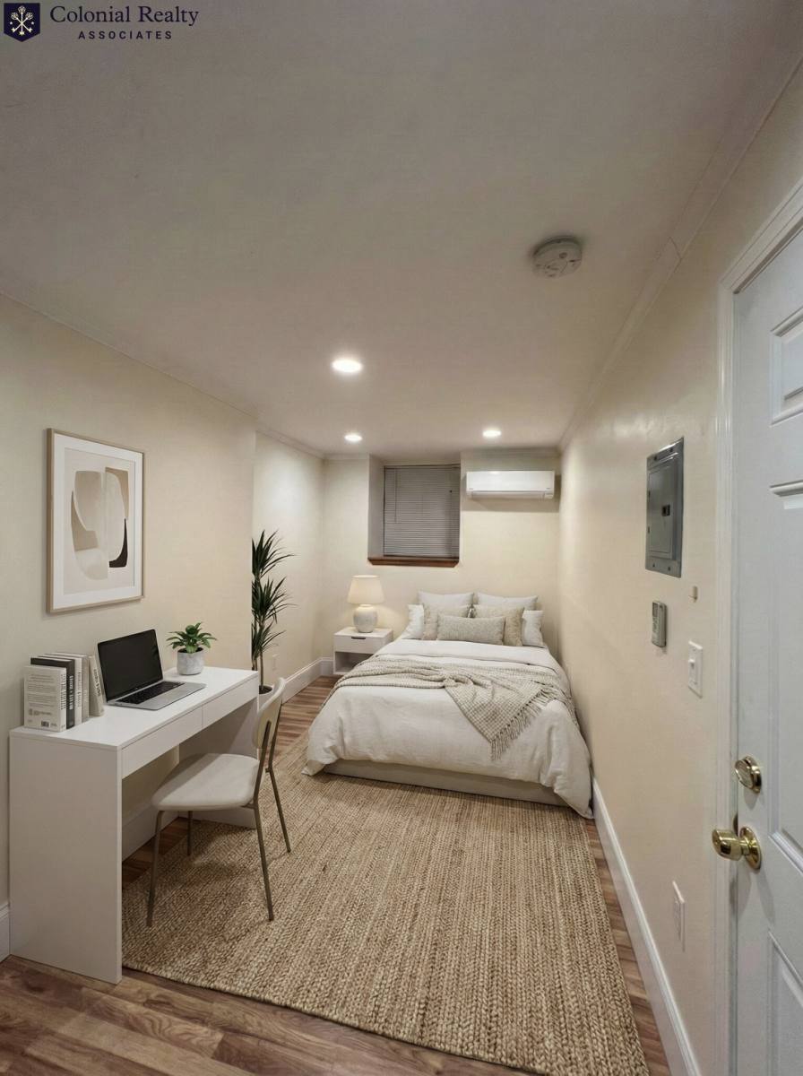Apartment for rent at 1689 Beacon St #6, Brookline, MA 02446