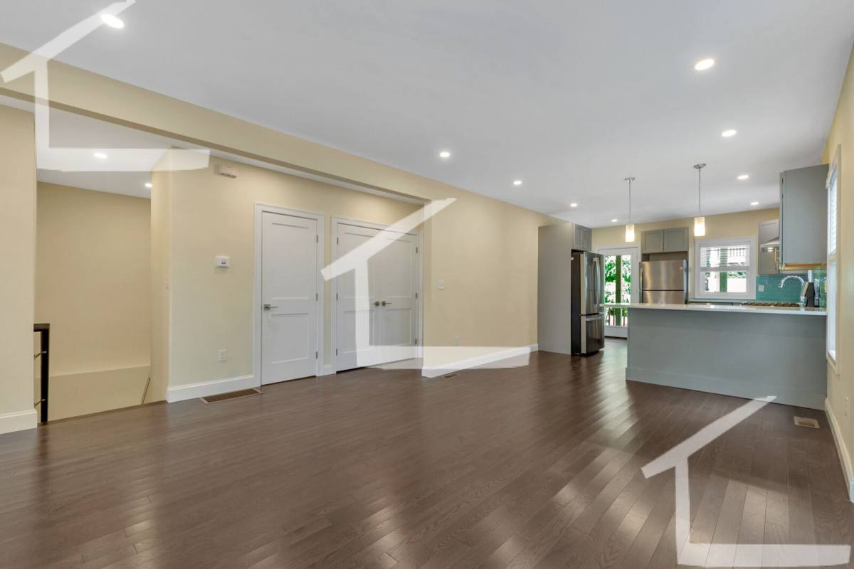 House for rent at 157 4th St #1, Medford, MA 02155
