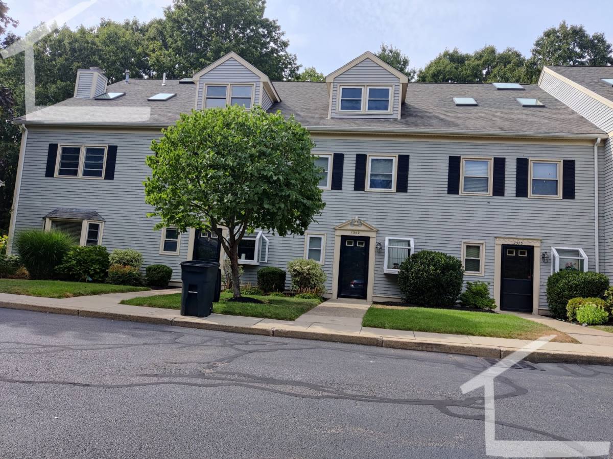 Apartment for rent at 1301 Lagrange, Chestnut Hill, MA 02467