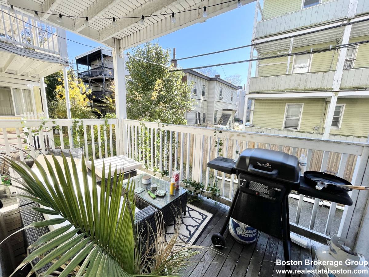 Apartment for rent at 25 Sudan St #1, Dorchester, MA 02125