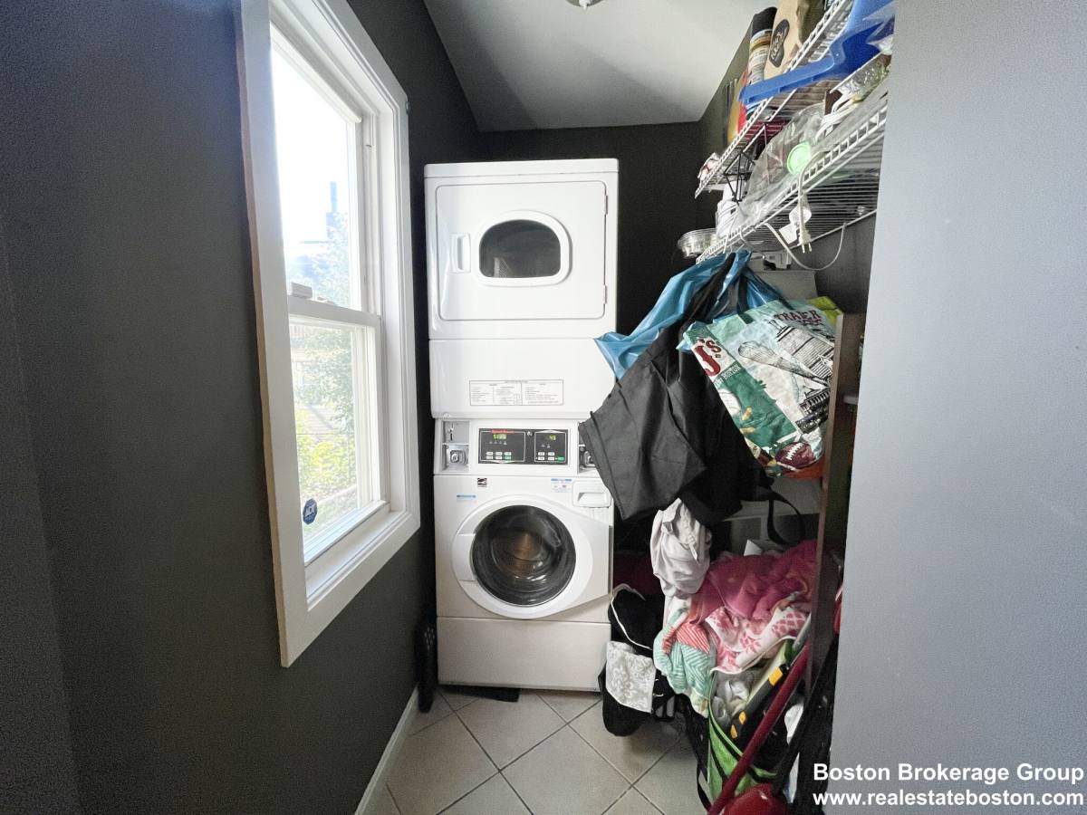 Apartment for rent at 25 Sudan St #1, Dorchester, MA 02125