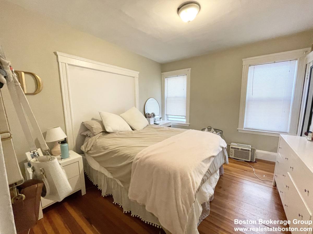 Apartment for rent at 9 Taft St #1, Dorchester, MA 02125