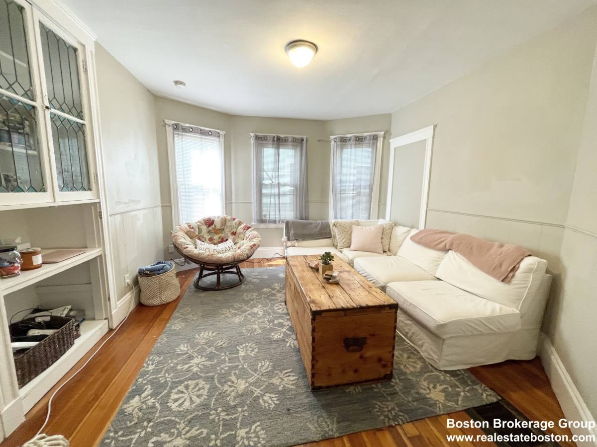 Apartment for rent at 9 Taft St #1, Dorchester, MA 02125