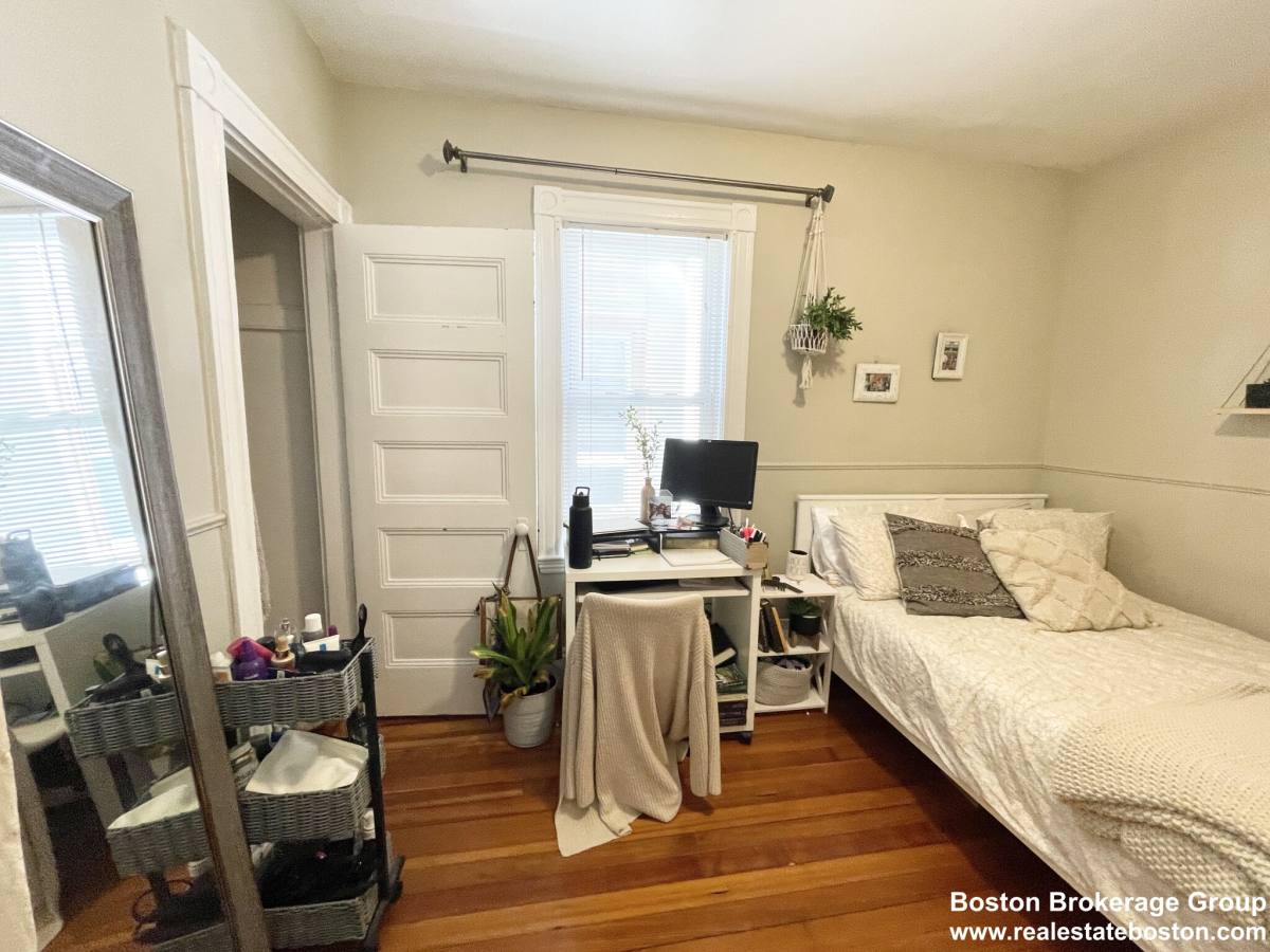 Apartment for rent at 9 Taft St #1, Dorchester, MA 02125