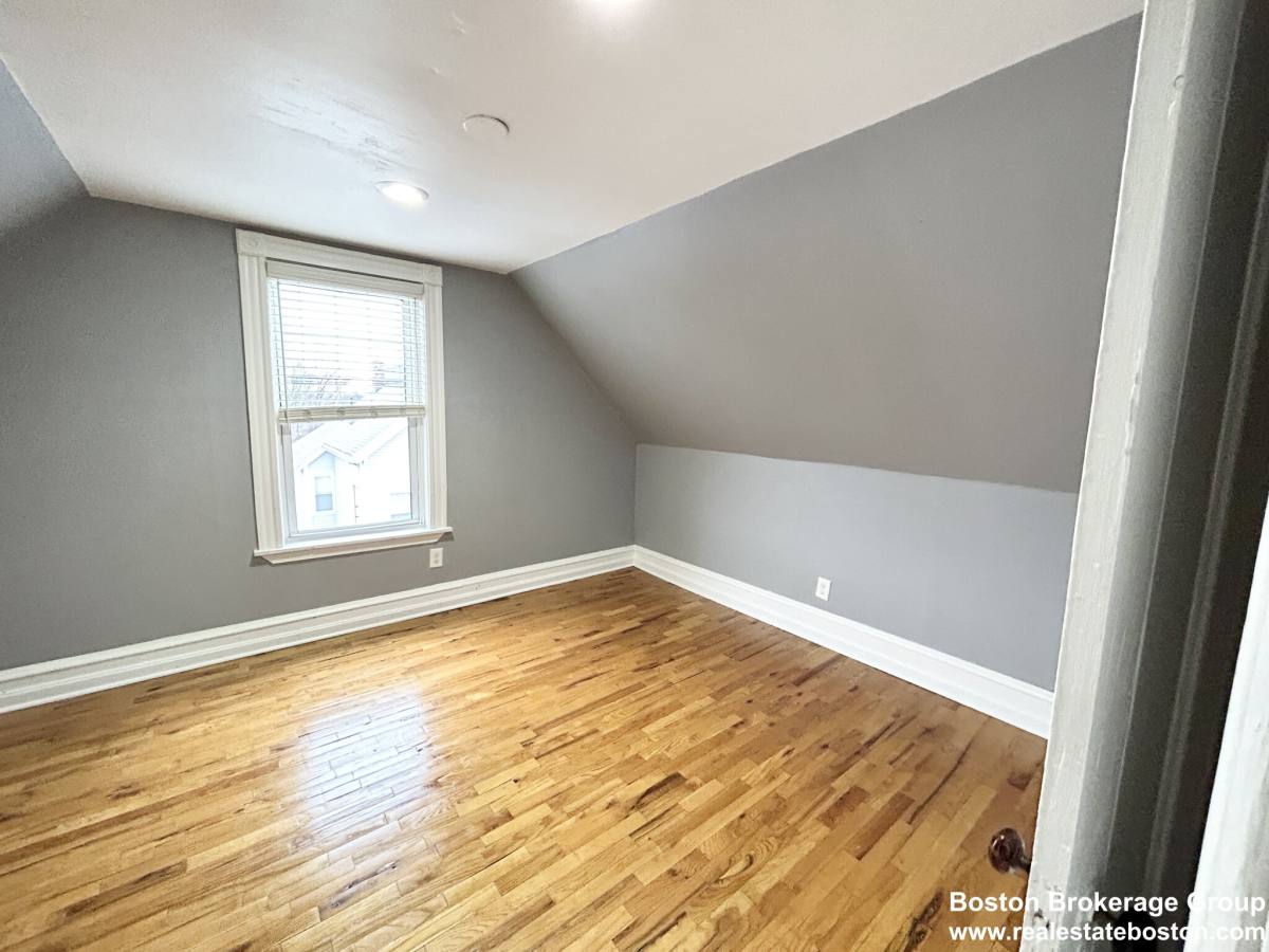 Apartment for rent at 14 Batchelder St #2, Dorchester, MA 02125