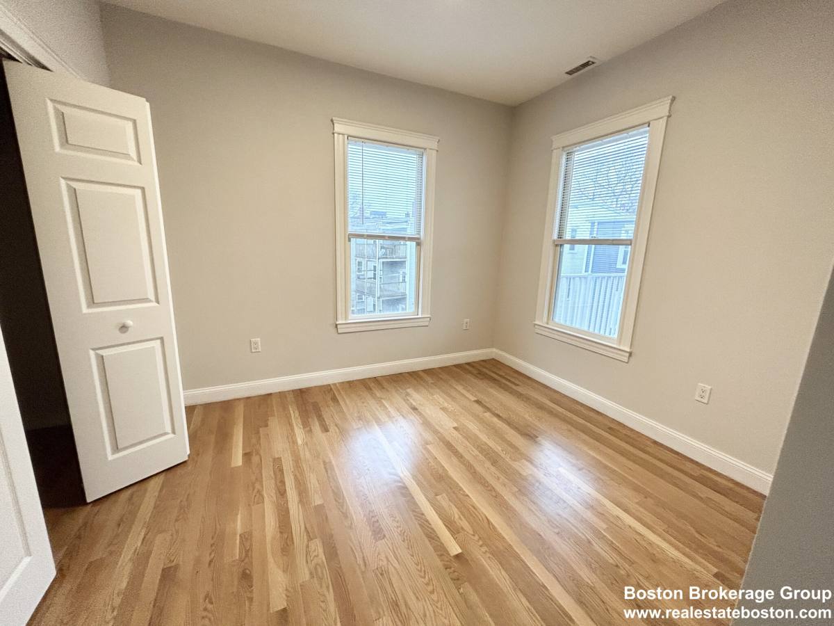 House for rent at 12 Buttonwood St #3, Dorchester, MA 02125