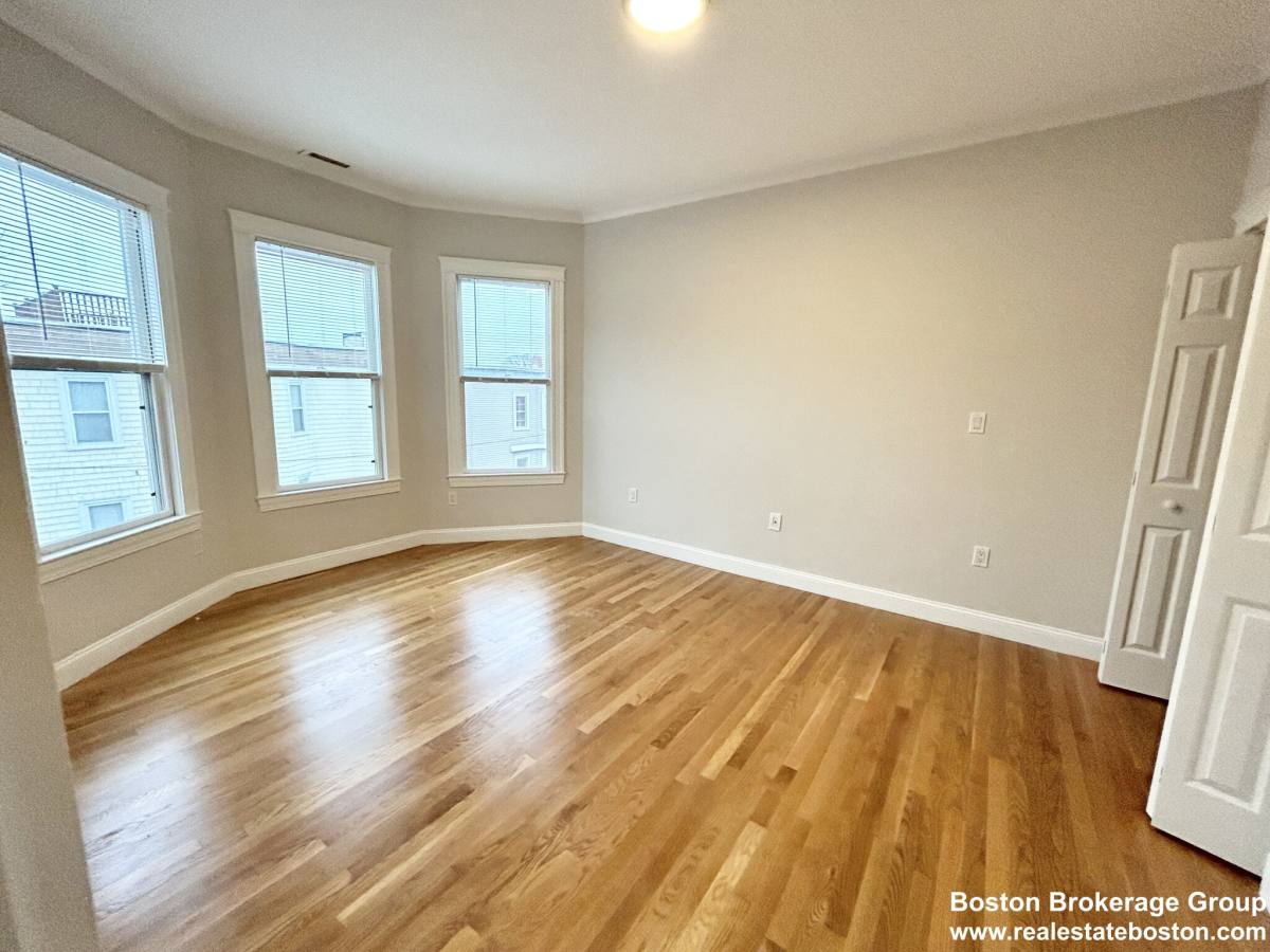 House for rent at 12 Buttonwood St #3, Dorchester, MA 02125