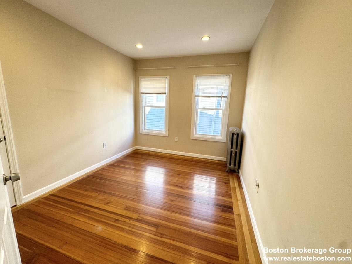 Apartment for rent at 25 Sudan St #3, Dorchester, MA 02125