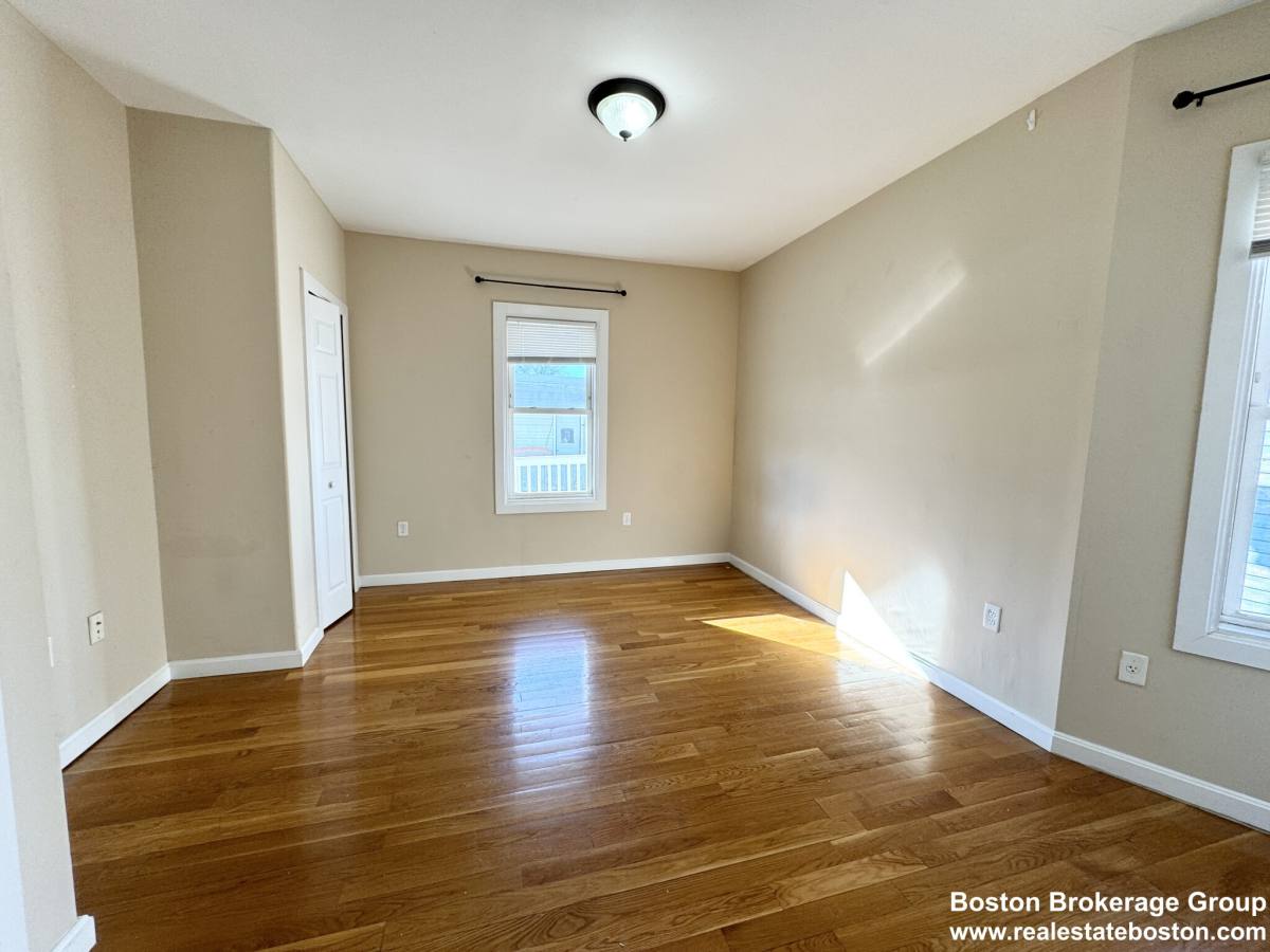 Apartment for rent at 25 Sudan St #3, Dorchester, MA 02125