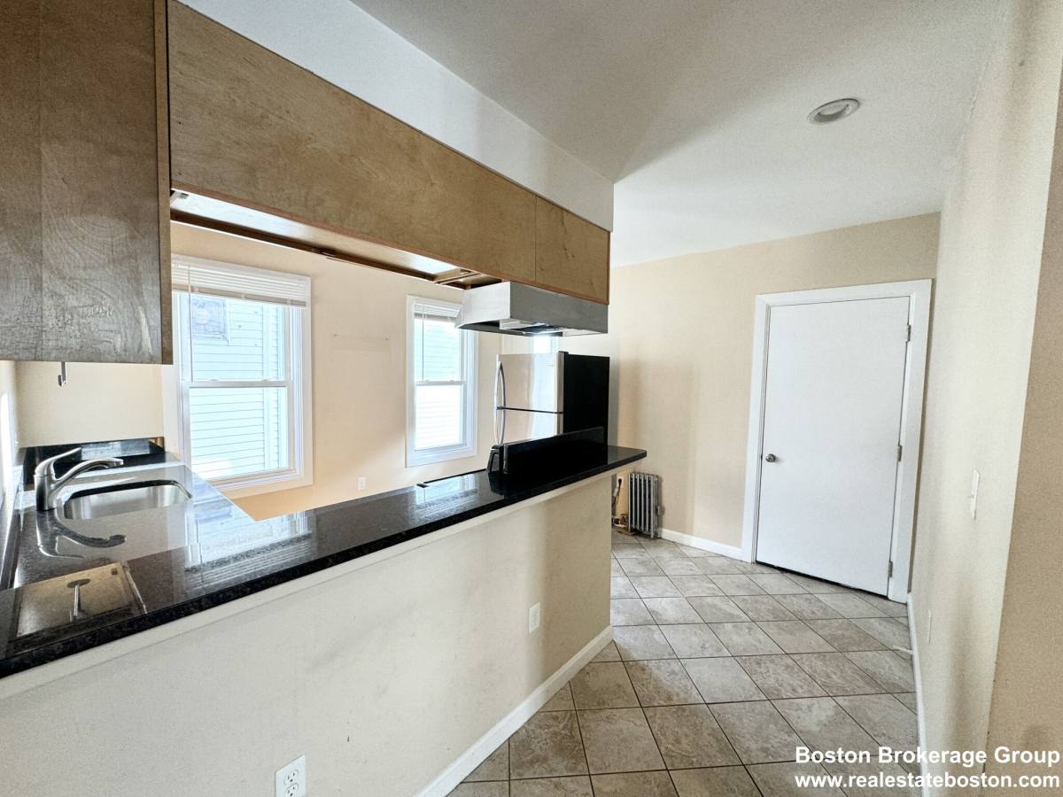 Apartment for rent at 25 Sudan St #3, Dorchester, MA 02125