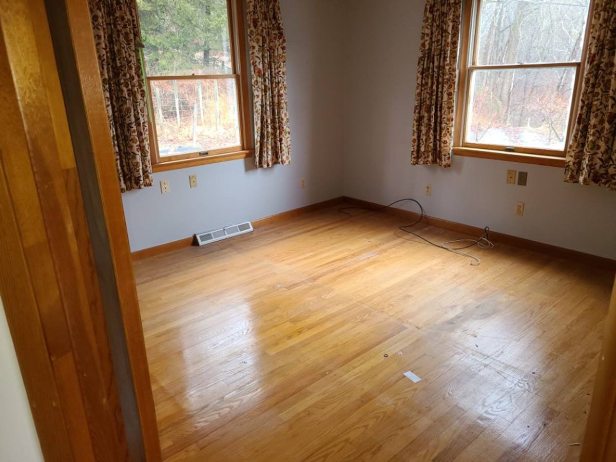 Apartment for rent at 10910 Harford Rd, Glen Arm, MD 21057