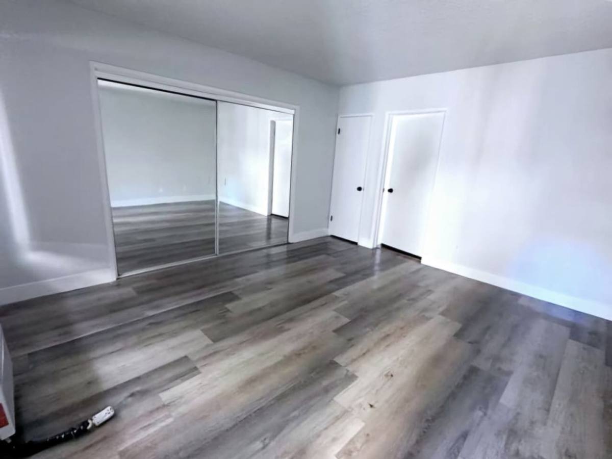 Apartment for rent at 4060 Stevely Ave, Los Angeles, CA 90008