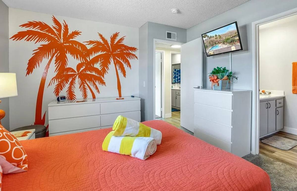 Apartment for rent at 1950 S Palm Canyon Dr, Palm Springs, CA 92264