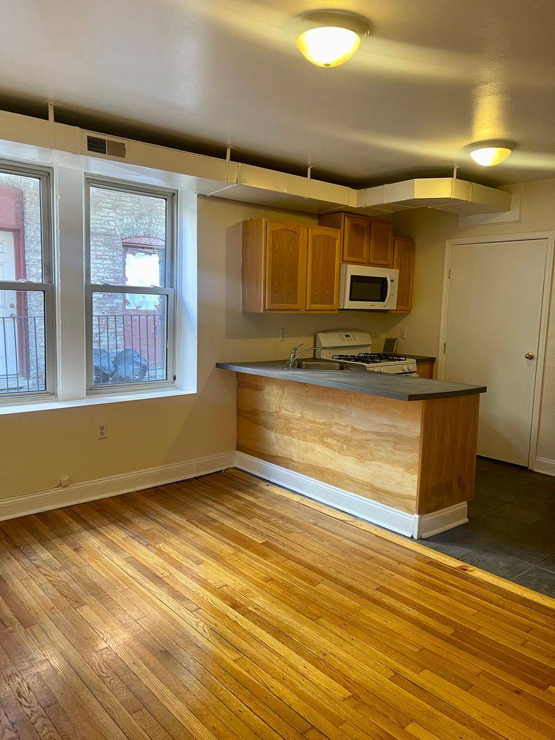 Apartment for rent at 4524-38 Walnut St, Philadelphia, PA 19139