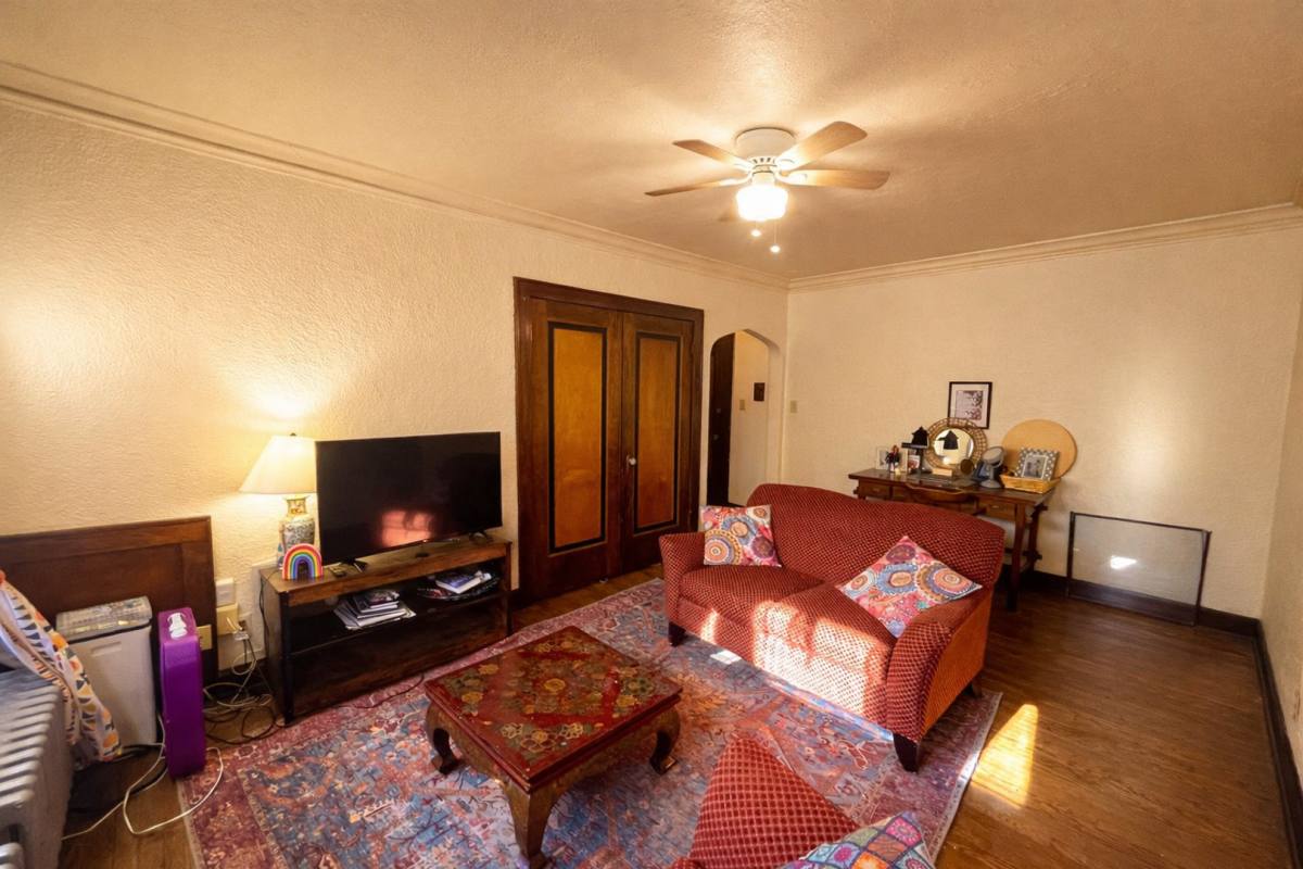Apartment for rent at 4468 N Oakland Ave, Milwaukee, WI 53211