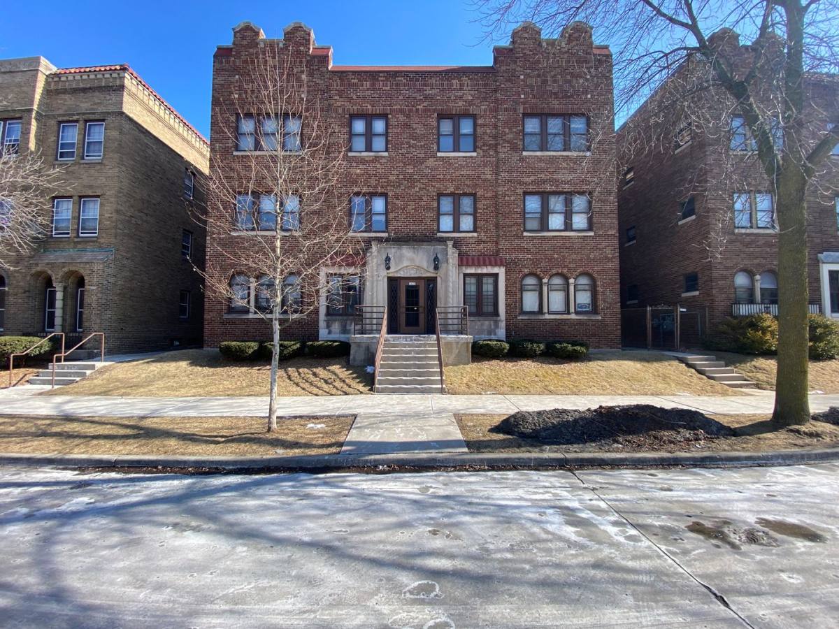 Apartment for rent at 4468 N Oakland Ave, Milwaukee, WI 53211