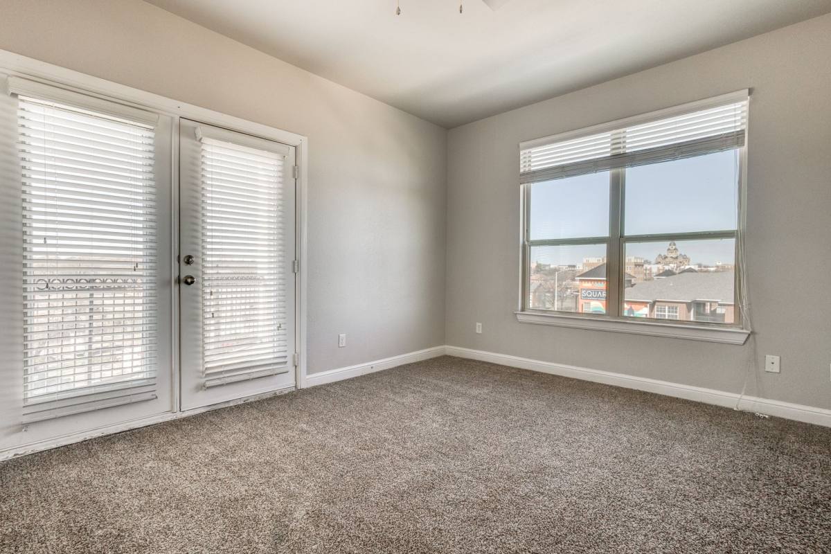 Apartment for rent at 315 S Locust St, Denton, TX 76201
