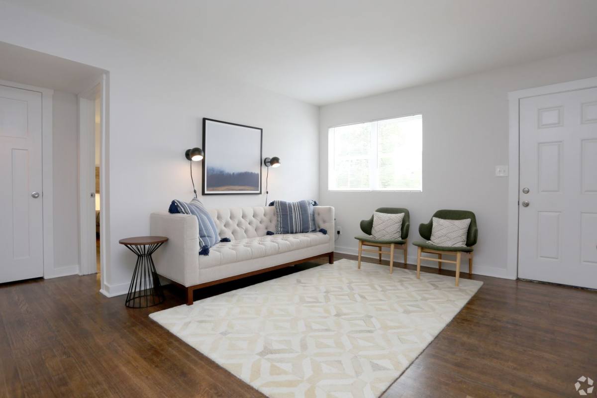 Apartment for rent at 1073 Hollywood Rd, Atlanta, GA 30318