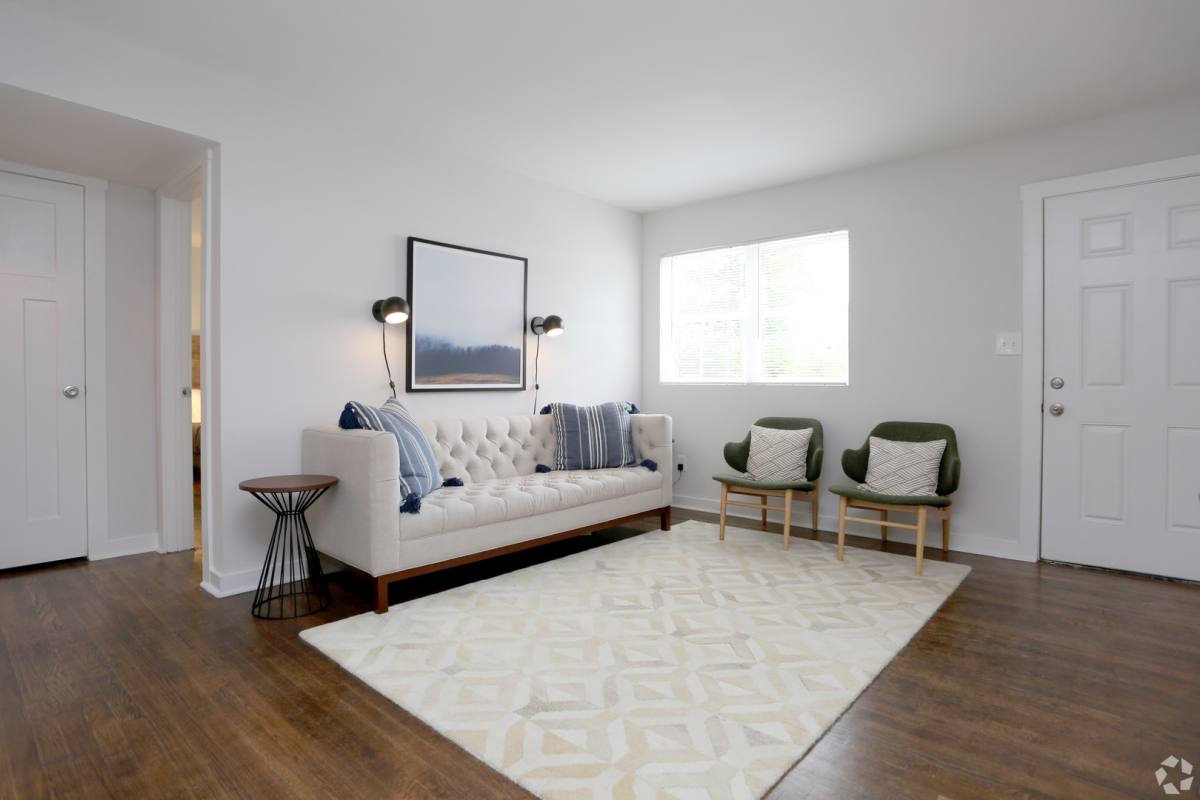 Apartment for rent at 1073 Hollywood Rd, Atlanta, GA 30318