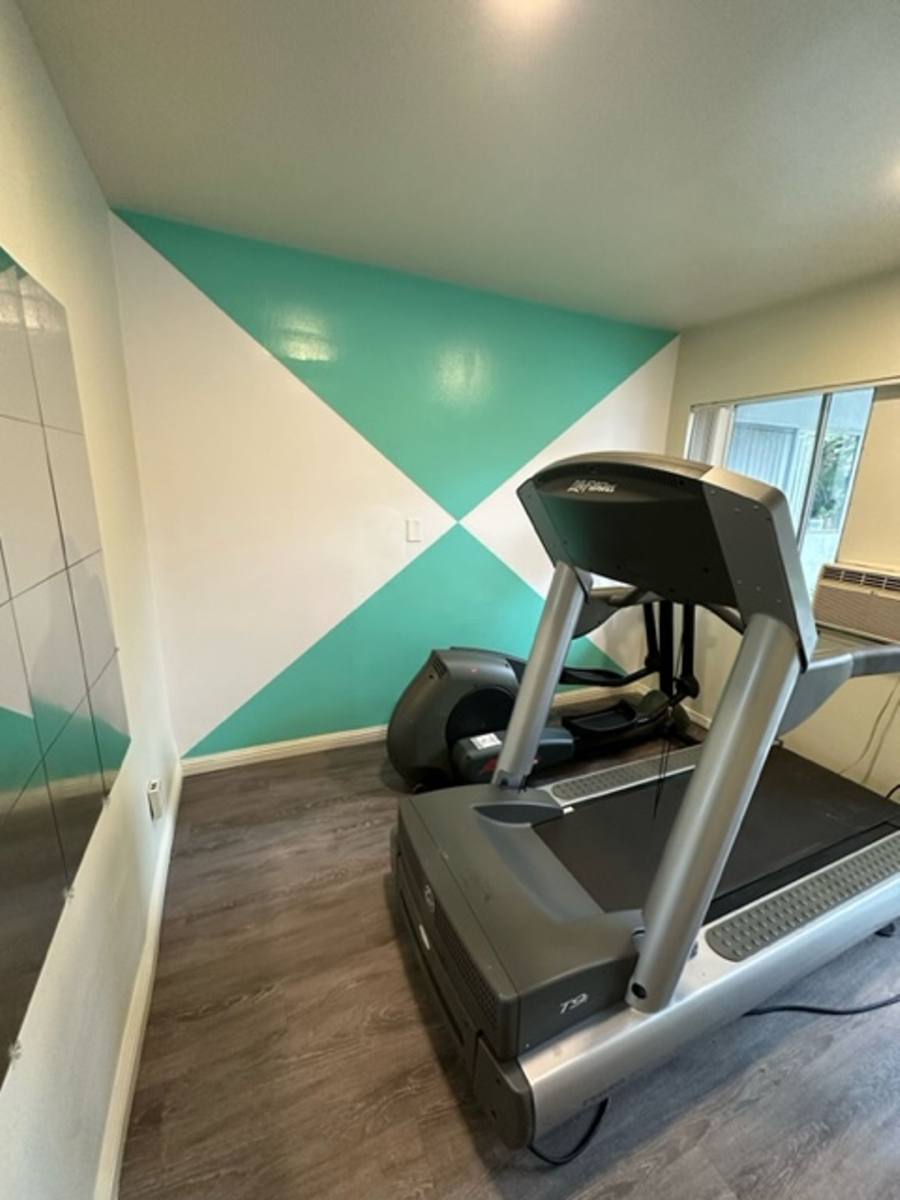 Apartment for rent at 18400 Prairie St, Northridge, CA 91325