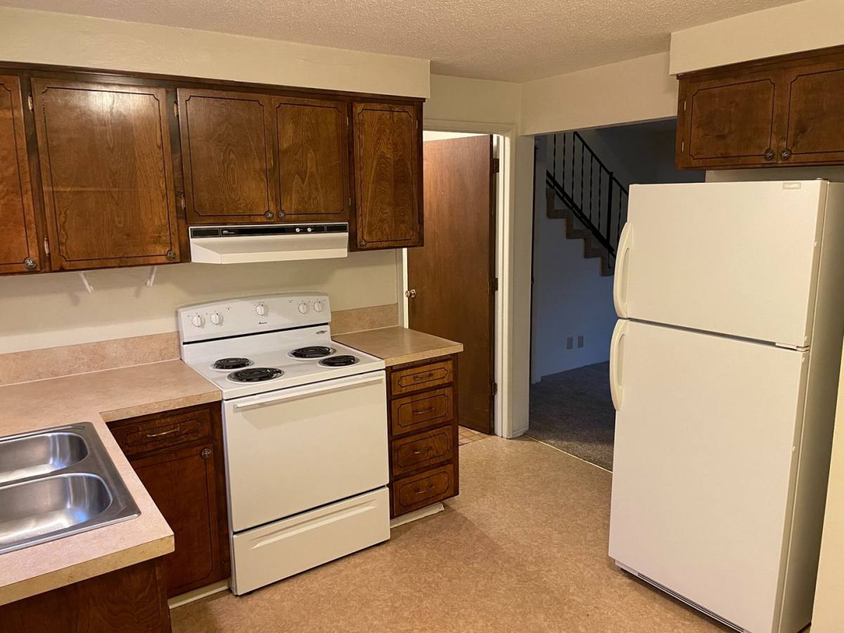 Apartment for rent at 935 NW Hobart Ave, Corvallis, OR 97330