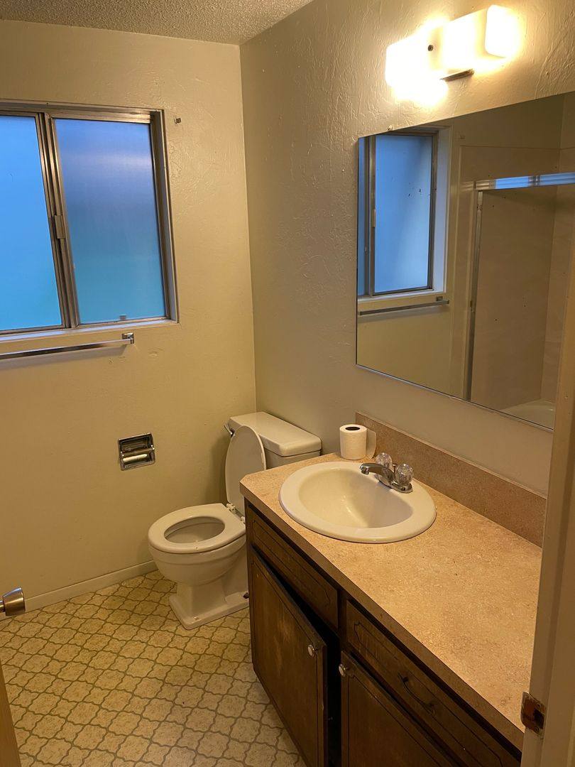 Apartment for rent at 935 NW Hobart Ave, Corvallis, OR 97330