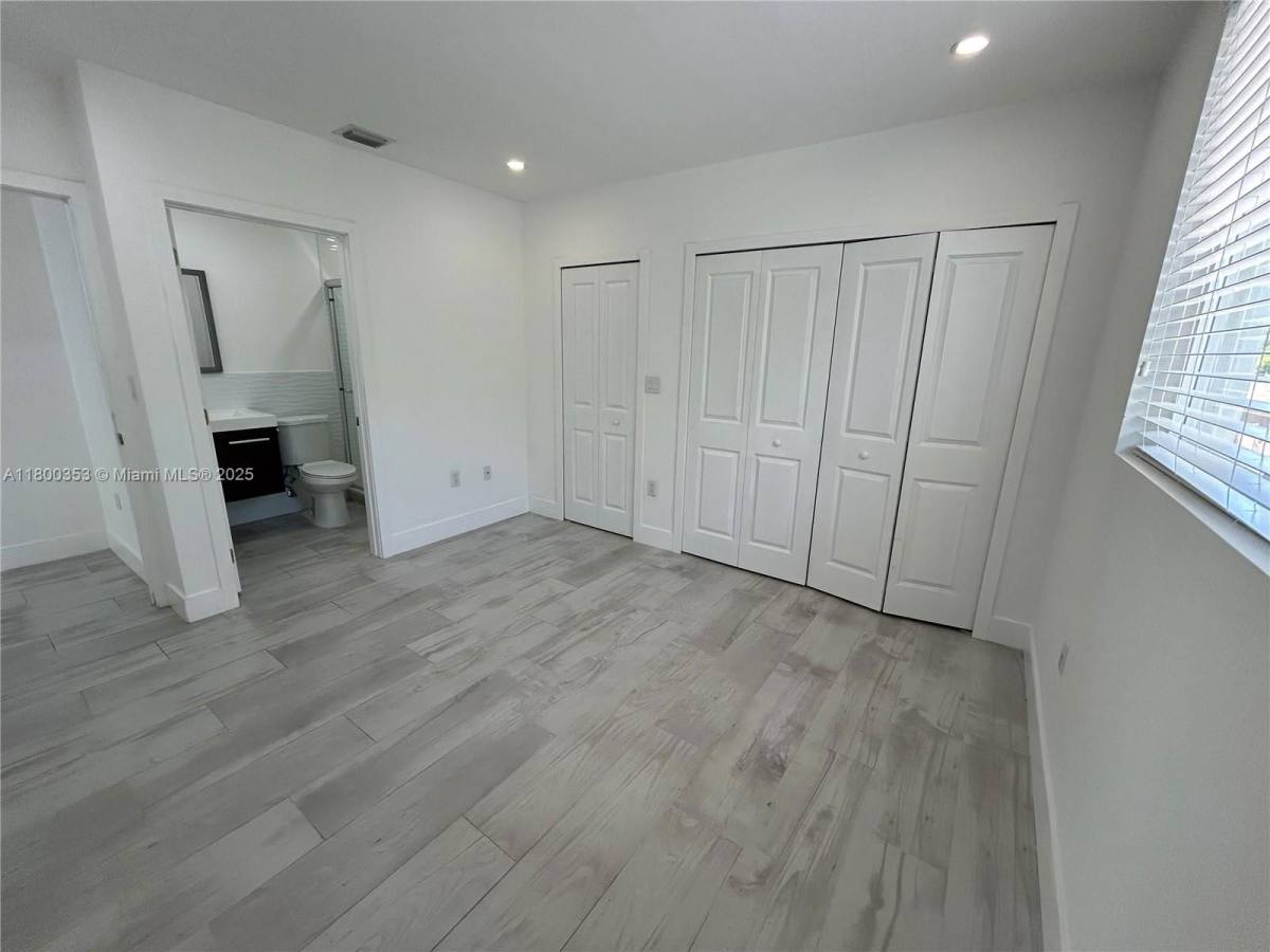 House for rent at 3823 Thomas Ave, Miami, FL 33133