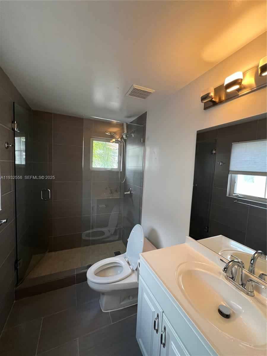 Condo for rent at 261 Navarre Ave, Miami, FL 33134