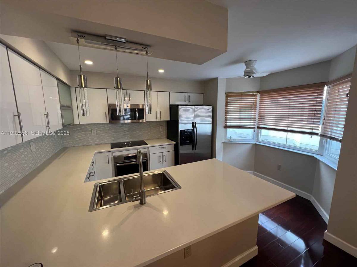 Condo for rent at 261 Navarre Ave, Miami, FL 33134