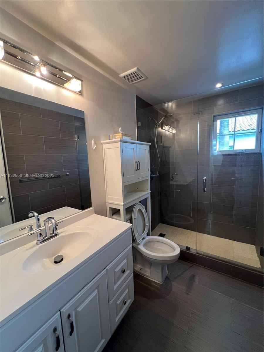 Condo for rent at 261 Navarre Ave, Miami, FL 33134