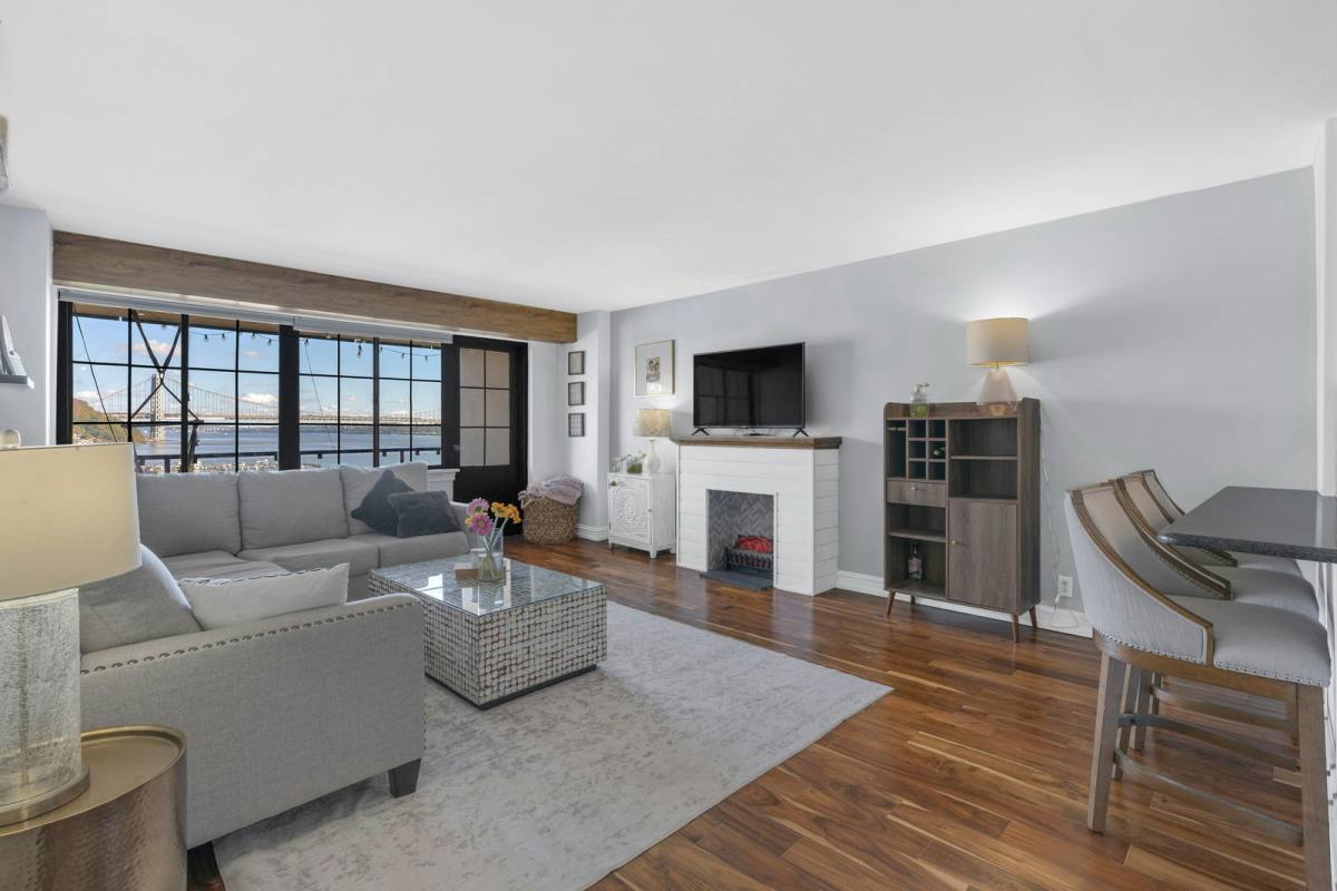 Apartment for rent at 1203 River Rd #9D, Edgewater, NJ 07020
