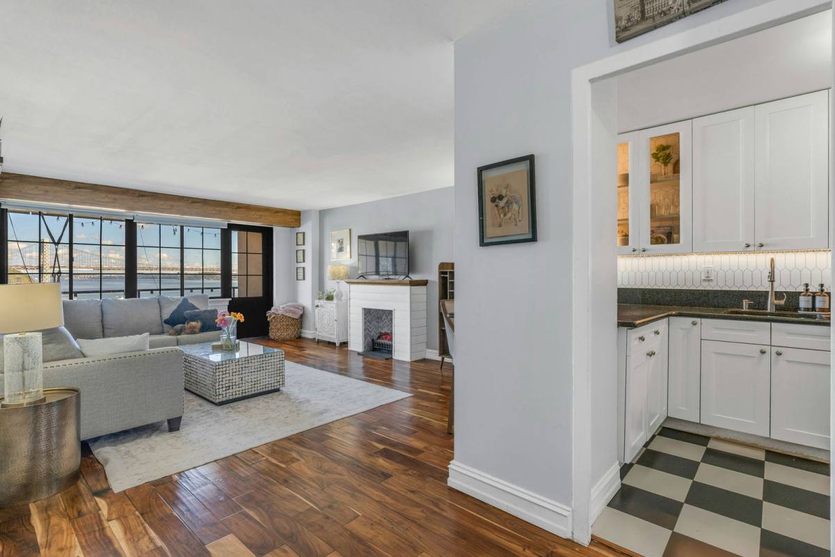 Apartment for rent at 1203 River Rd #9D, Edgewater, NJ 07020