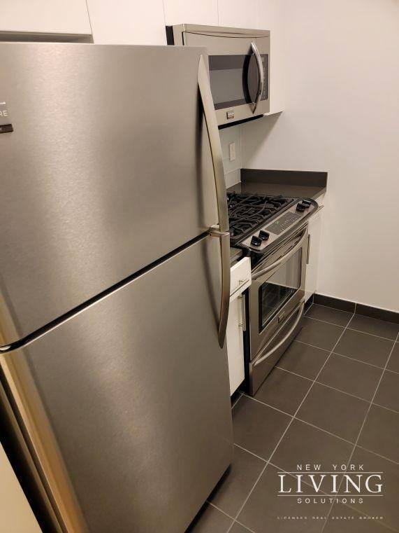 Apartment for rent at 4540 Center Blvd #506, Long Island City, NY 11109