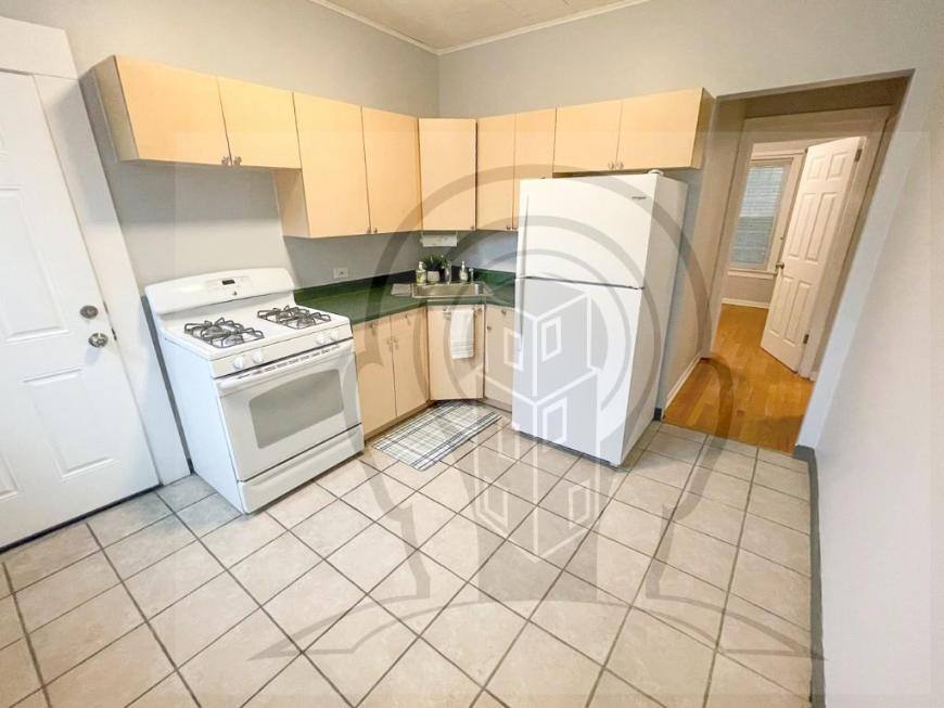 Condo for rent at 4314 N Clarendon Ave #1411, Chicago, IL 60613