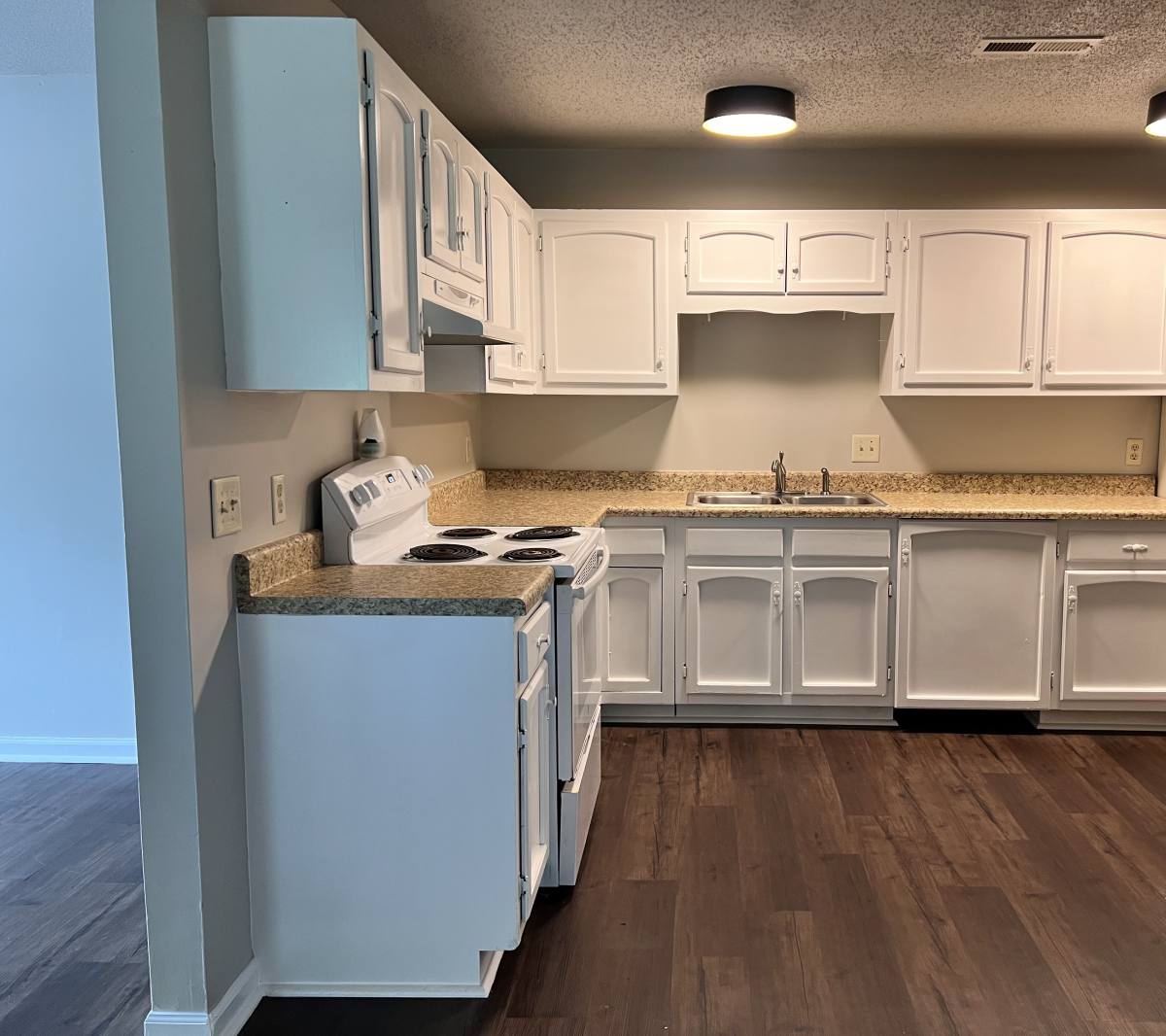 Apartment for rent at 511 Poplar St #F, Graham, NC 27253