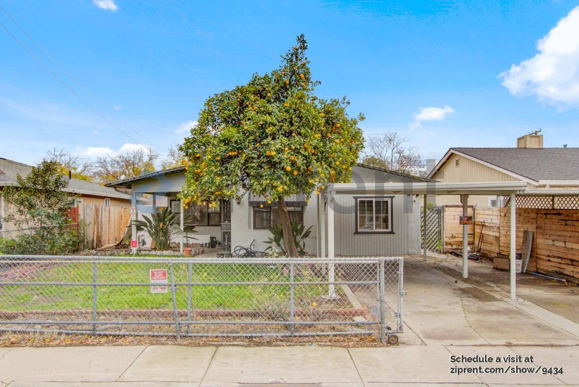 House for rent at 160 Arcade Blvd, Sacramento, CA 95815